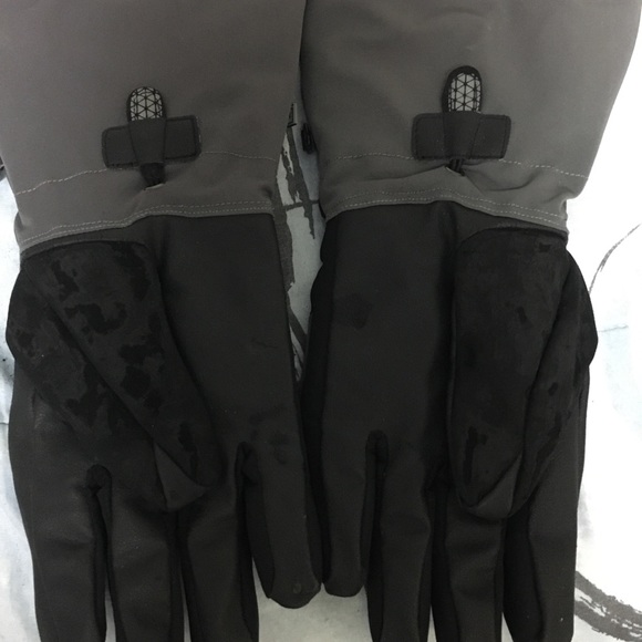 Motorcycle gloves - Picture 2 of 2